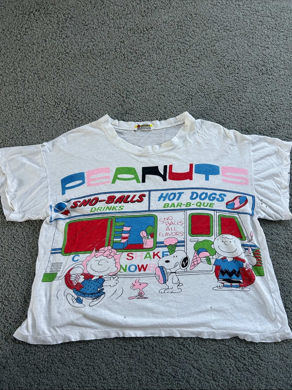 1958 Peanuts snoopyWhite Short Sleeve Graphic Tee